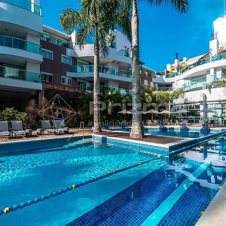 Boulevard 123 D - Apartamento com 3 dormitórios em elegante condomínio com piscina aquecida na praia do centro de Bombinhas-3